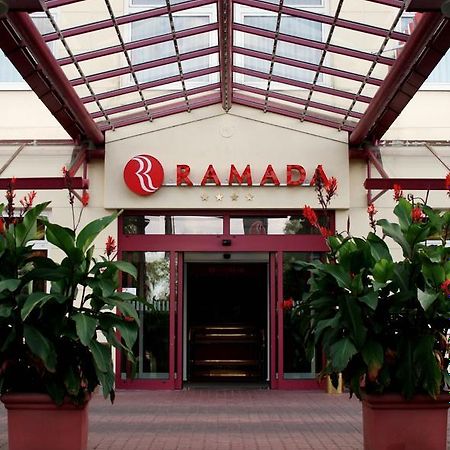 Ramada Hotel Schwerin Шверин Екстериор снимка